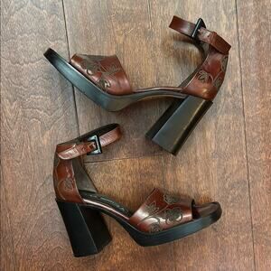 Via Spiga Rare Retro Square Toe Platform Heels, Embroidered Leather, Size 6